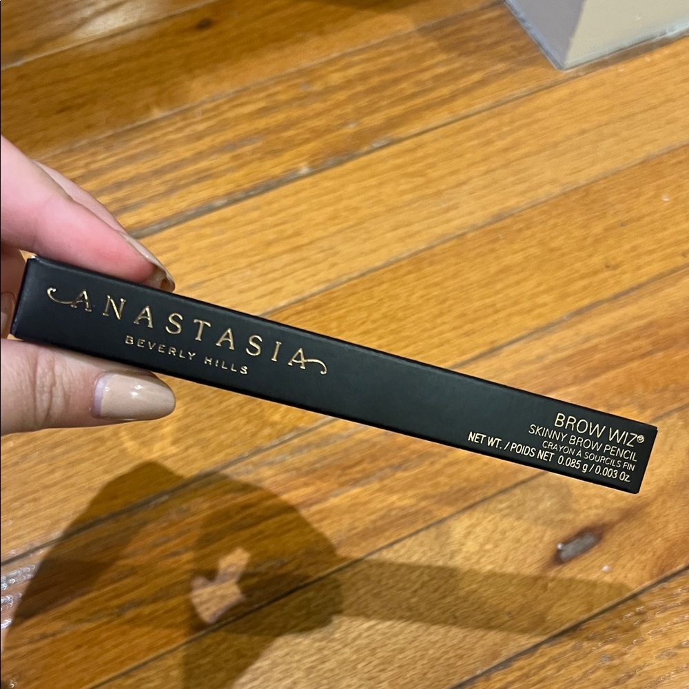 Anastasia Beverly Hills Brow Wiz Skinny Brow Pencil in Medium Brown NWT
